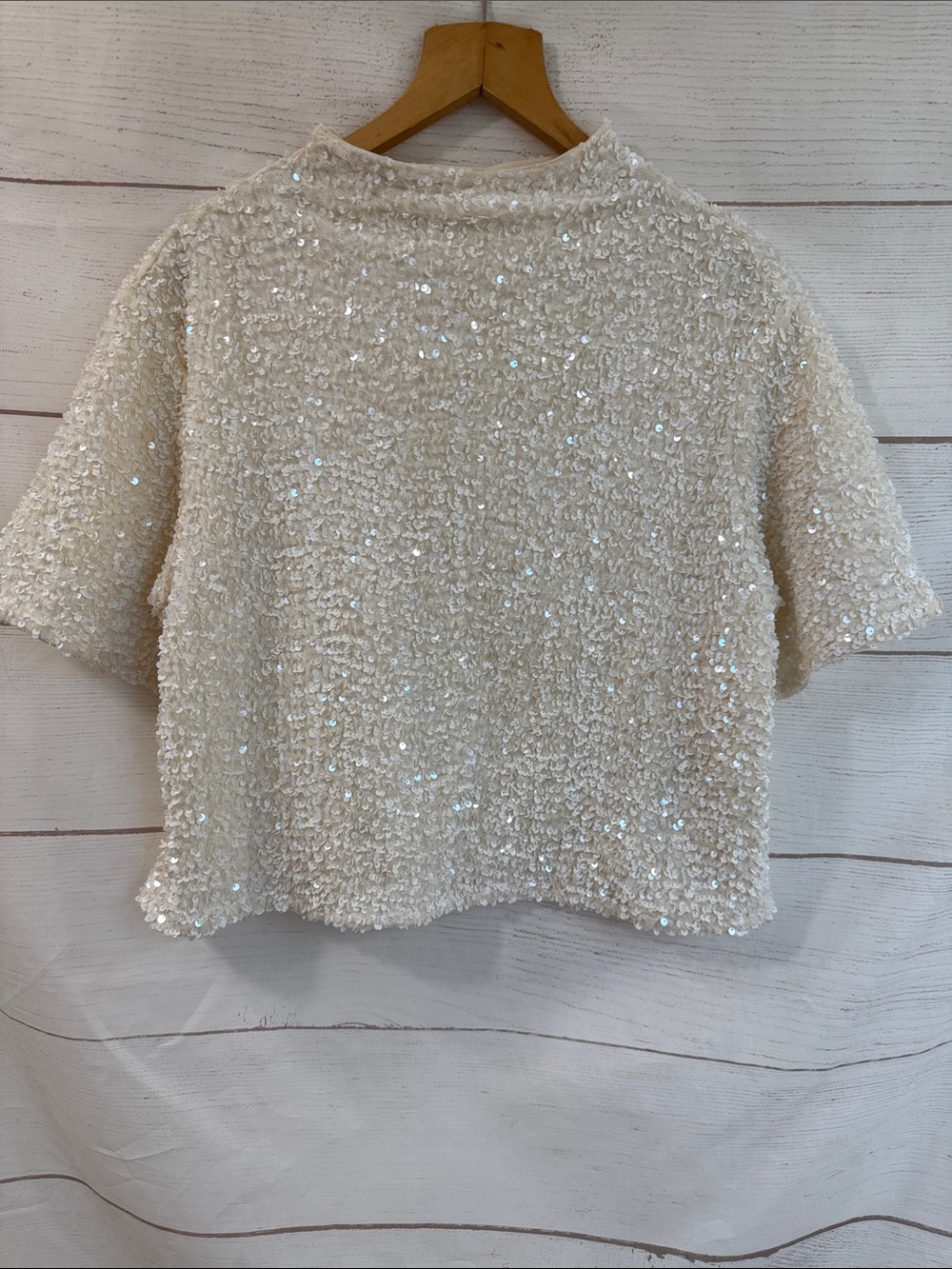 Women's cream ivory Sequin-Embellished Ivory Short Sleeve Top H&M Large